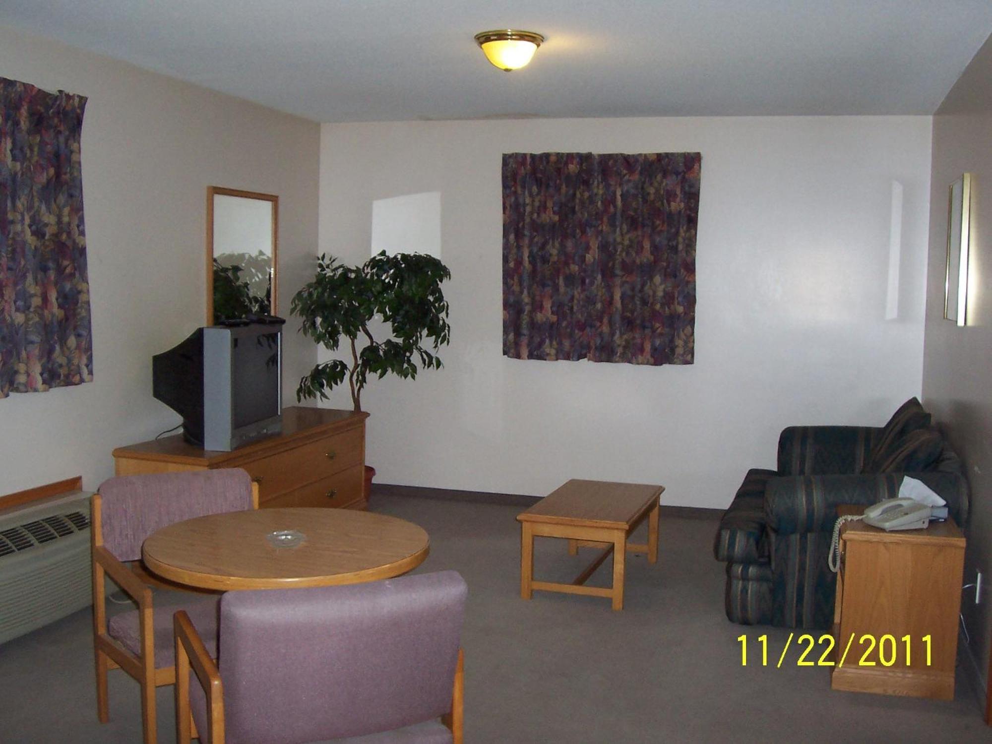Model A Inn Cranbrook Exterior foto